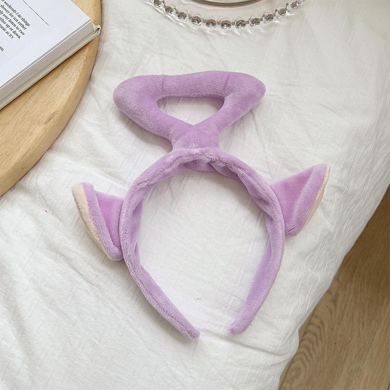 Xu Mengjie Teletubbies Style Cartoon Headband and Hair Clip Set
Xu Mengjie Teletubbies Style Cartoon Headband and Hair Clip Set