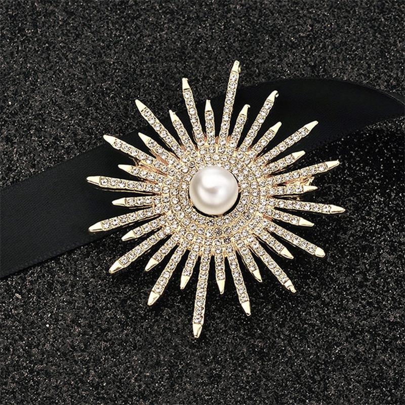 Pearl Brooch women s suit corsage personality temperament sun flower brooch wild atmosphere accessories high-end ladies Jewelry золотий
Pearl Brooch women s suit corsage personality temperament sun flower brooch wild atmosphere accessories high-end ladies Jewelry золотий