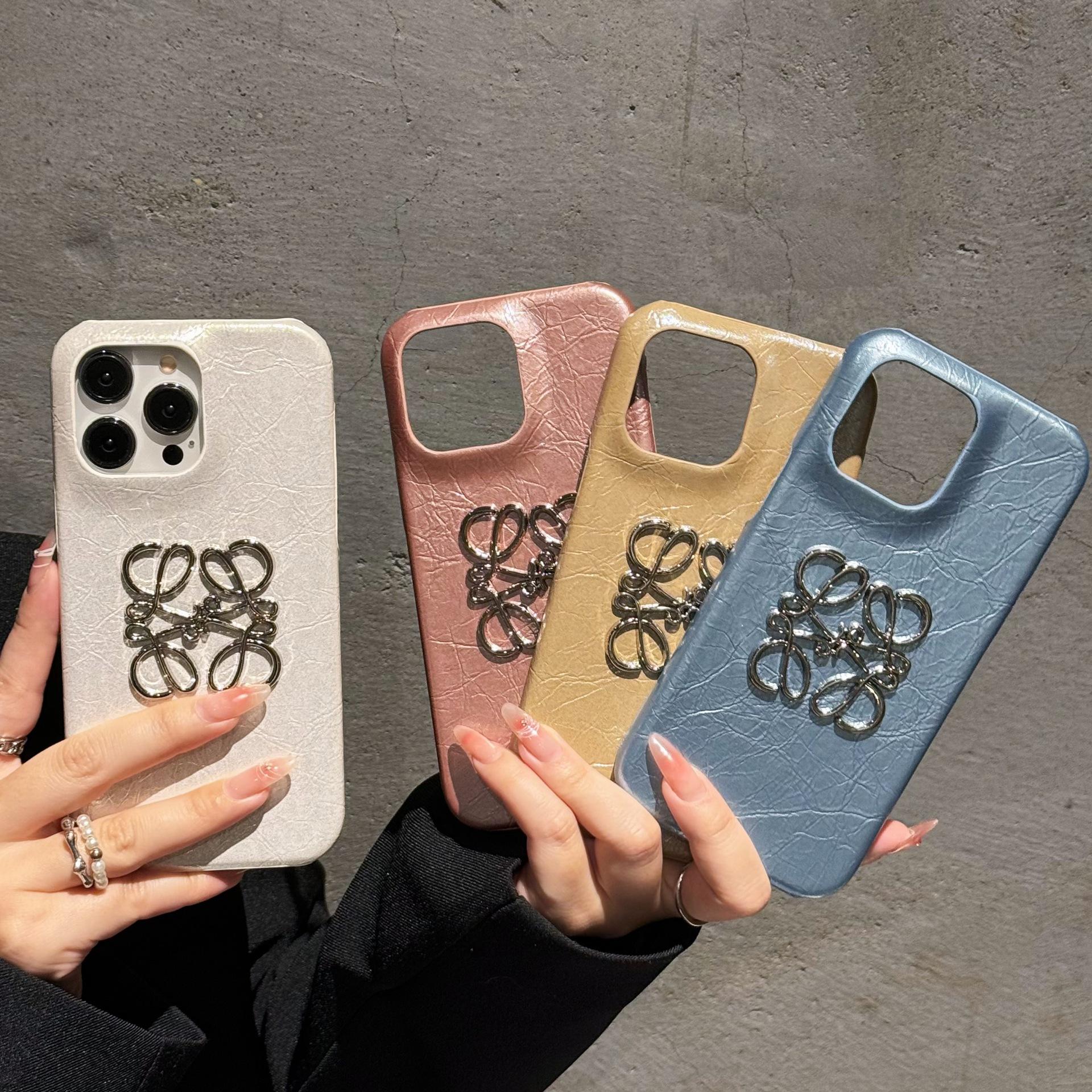 Підходить для IPhone 16 Protective Case 15 Pro+Max Phone Case 14 Sparkling Powder Thunderstorm Pattern Tide Brand Phone Case iPhone16plus синій впс колір
Підходить для IPhone 16 Protective Case 15 Pro+Max Phone Case 14 Sparkling Powder Thunderstorm Pattern Tide Brand Phone Case iPhone16plus синій впс колір