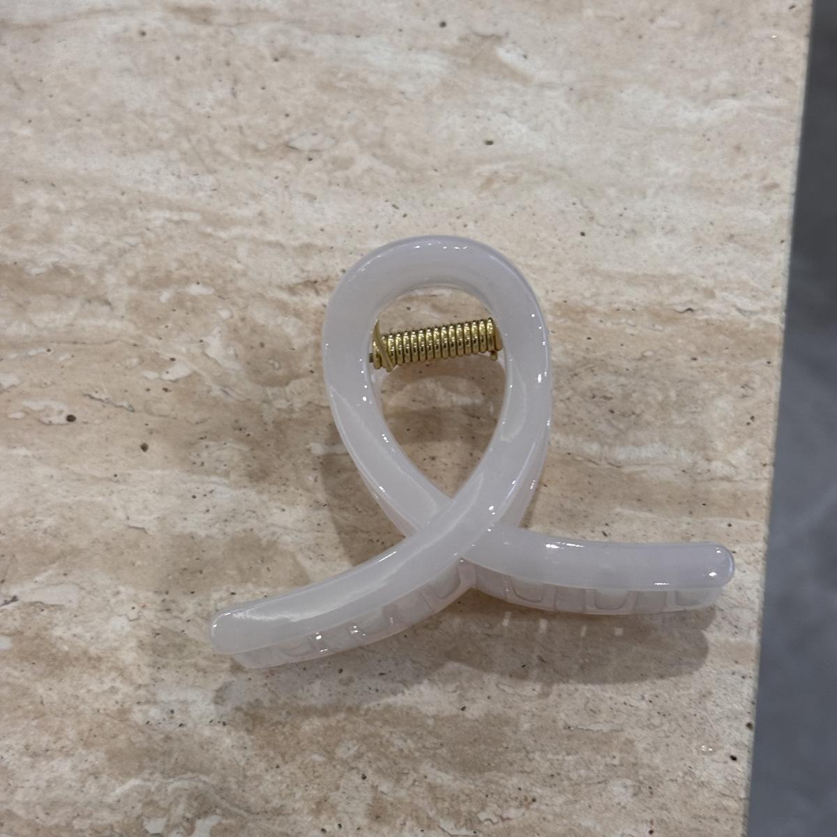 Hair accessories for women girl pins and clips claws vintage Crab popular catches trendy leading fashion makeup adults kpop new
Hair accessories for women girl pins and clips claws vintage Crab popular catches trendy leading fashion makeup adults kpop new