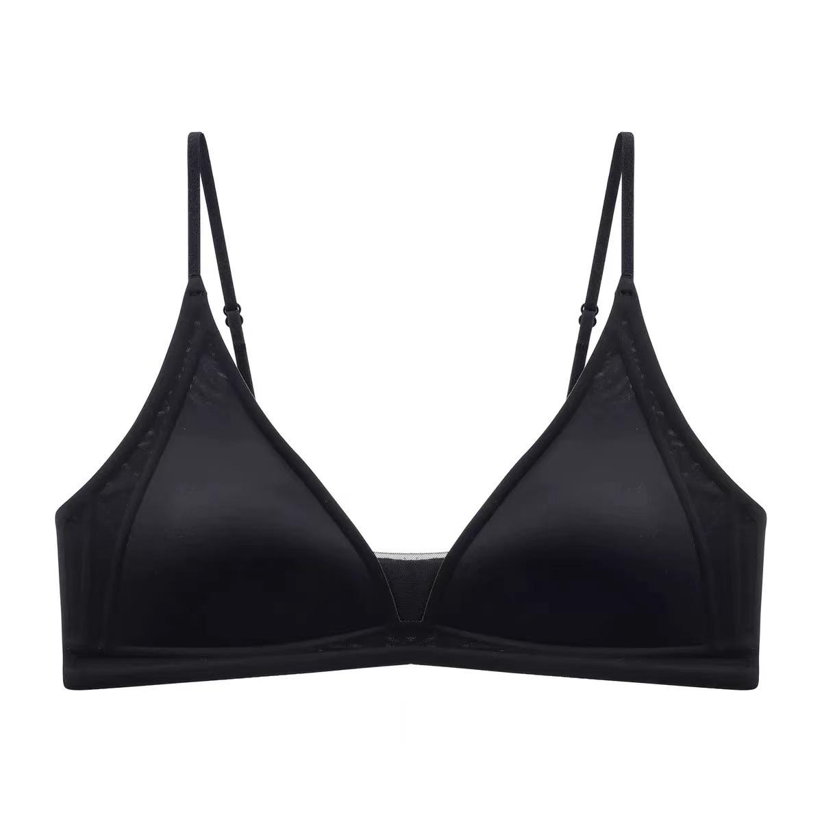 New women s small chest French deep V satin premium thin shoulder strap thin seamless triangular cup bra 38/85ABC чорний
New women s small chest French deep V satin premium thin shoulder strap thin seamless triangular cup bra 38/85ABC чорний