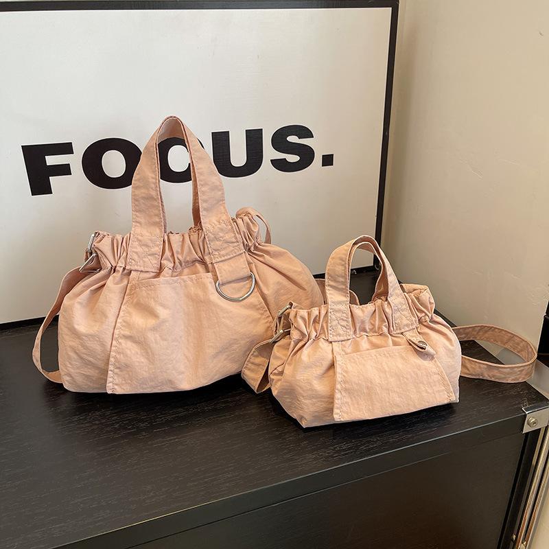 Girls multi-colored light shoulder crossbody dumpling bag 2025 new foldable pleated handbag Small розовый
Girls multi-colored light shoulder crossbody dumpling bag 2025 new foldable pleated handbag Small розовый