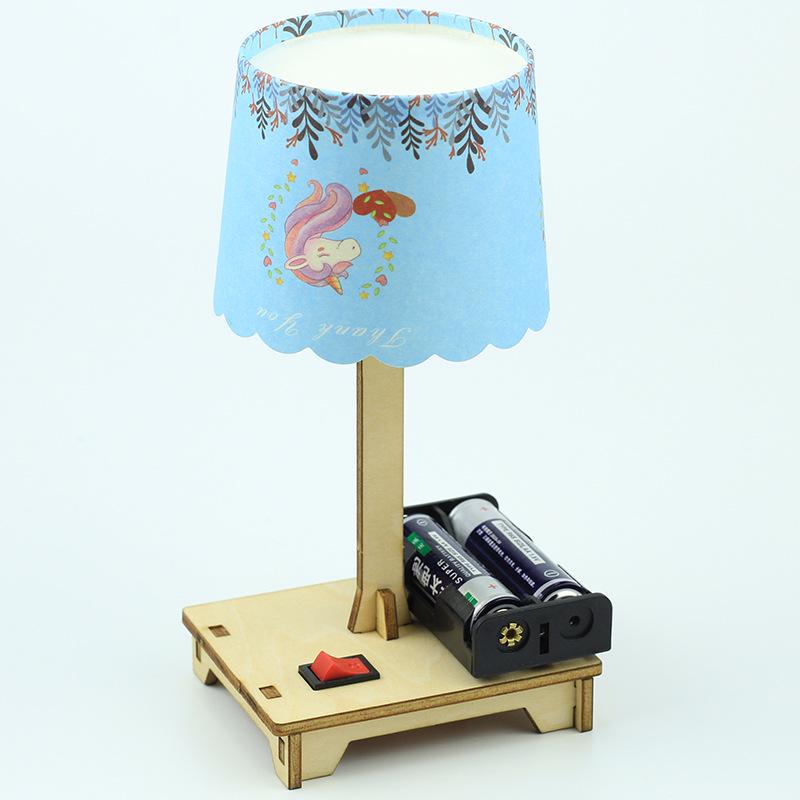 DIY Science Table Lamp Kit for Elementary Students - Handmade Physics Experiment Teaching Aid
DIY Science Table Lamp Kit for Elementary Students - Handmade Physics Experiment Teaching Aid