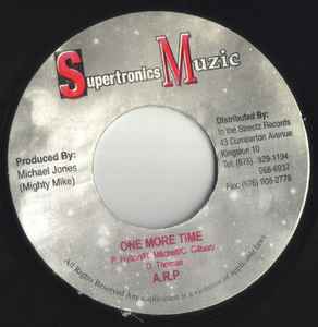 7inch Record A.R.P. / ALOZADE & JAY - One More Time / More Pleasure NONE Supertronics Mu 2003 Jamaica Reggae, Ska & Dub Used
7inch Record A.R.P. / ALOZADE & JAY - One More Time / More Pleasure NONE Supertronics Mu 2003 Jamaica Reggae, Ska & Dub Used
