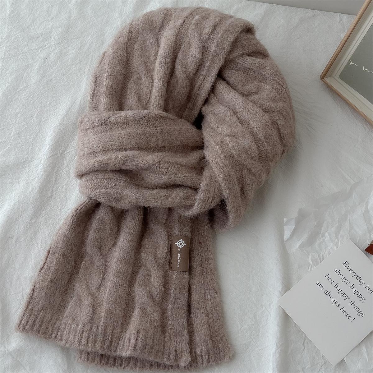 Шарф из смеси шерсти с конопляным узором в стиле ретро, однотонный, для женщин, пар и зимы
Шарф из смеси шерсти с конопляным узором в стиле ретро, однотонный, для женщин, пар и зимы