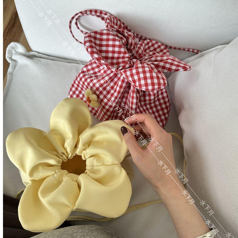 Women s bags, small bags, high-end shoulder crossbody bags, portable, high-value, exquisite, new original small flower bags, travel bags
Women s bags, small bags, high-end shoulder crossbody bags, portable, high-value, exquisite, new original small flower bags, travel bags
