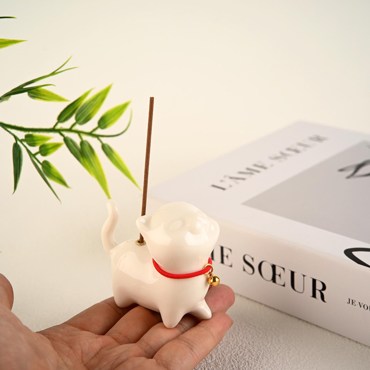 Adorable Kitten Ceramic Incense Holder for Tea Tables - Soft Indoor Ornament & Burner
Adorable Kitten Ceramic Incense Holder for Tea Tables - Soft Indoor Ornament & Burner