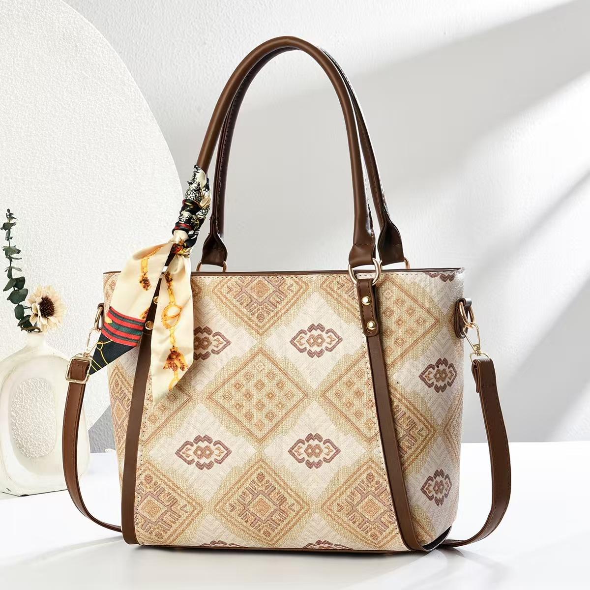 Women Top-Handle Bags Unique Design Print Surface Handbag Large Capacity Female Tote Sac Fashion Lady Shoulder Crossbody Bag 28x14x25cm
Women Top-Handle Bags Unique Design Print Surface Handbag Large Capacity Female Tote Sac Fashion Lady Shoulder Crossbody Bag 28x14x25cm