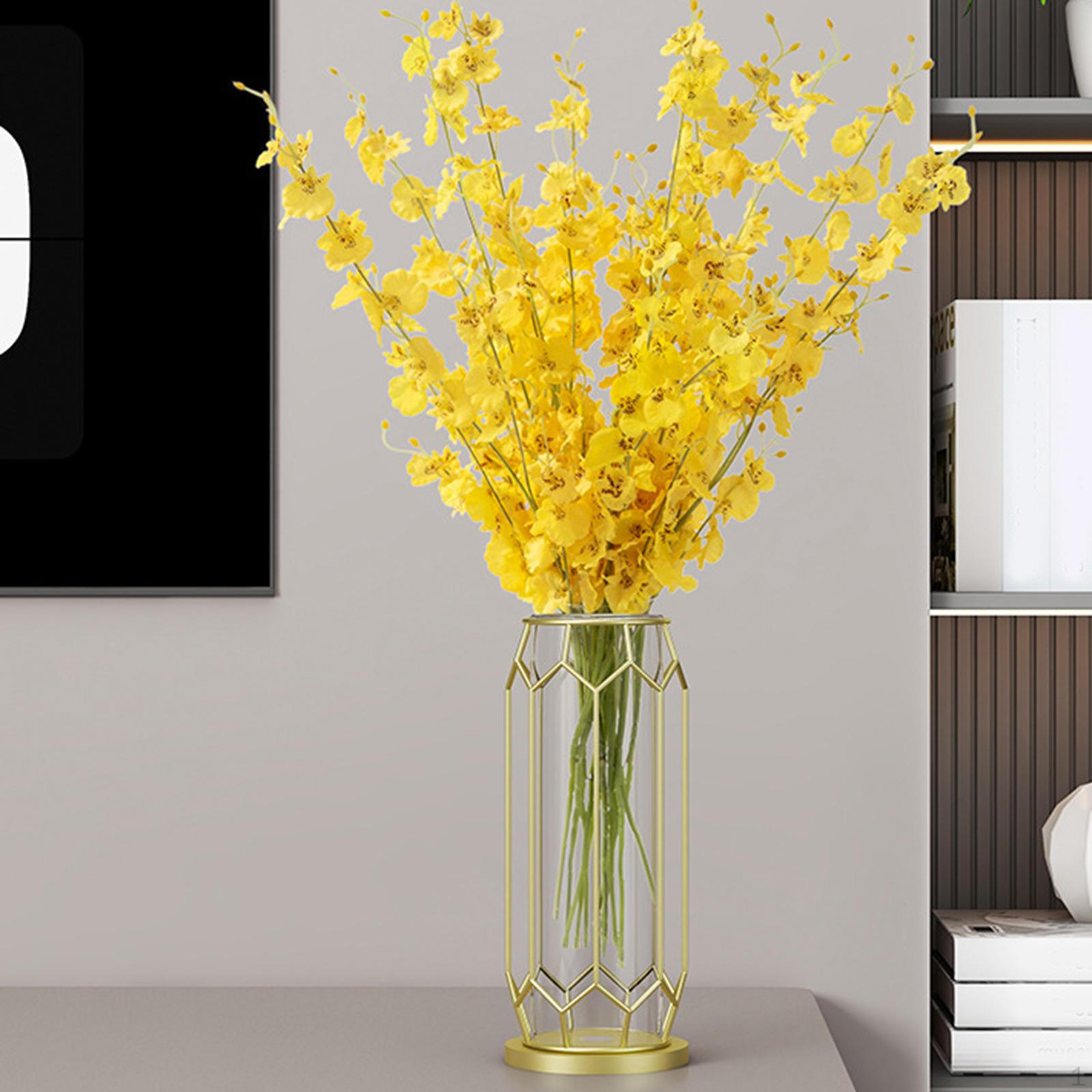 Декоративная стеклянная ваза для цветочной композиции на журнальном столике Large Rhombus
Декоративная стеклянная ваза для цветочной композиции на журнальном столике Large Rhombus