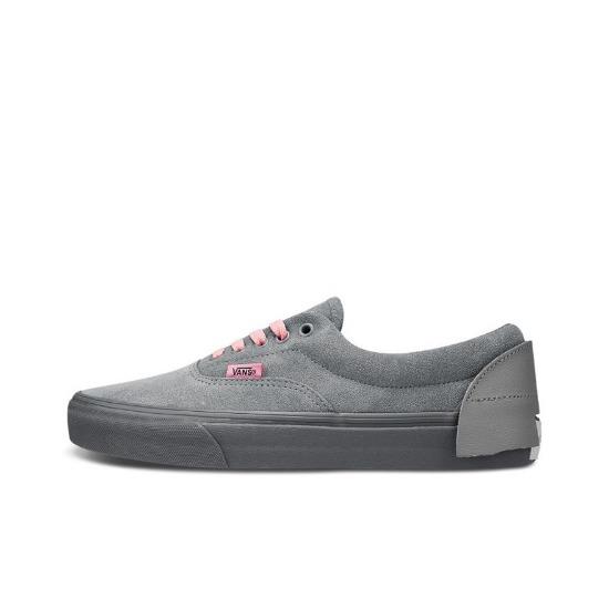 Vans Zhao Zhao x Era Год Крысы VN0A4BV406G Мужская обувь EU 38 серый/чёрный
Vans Zhao Zhao x Era Год Крысы VN0A4BV406G Мужская обувь EU 38 серый/чёрный