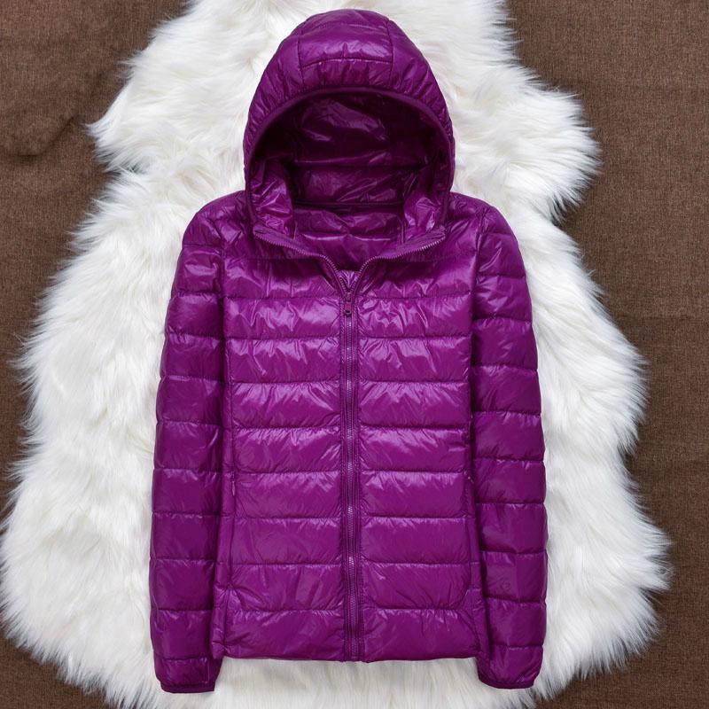 Зимняя женская сверхлегкая тонкая куртка-пуховик с капюшоном на белом утином пуху, теплое пальто с длинными рукавами, парка, женская портативная верхняя одежда XXL
Зимняя женская сверхлегкая тонкая куртка-пуховик с капюшоном на белом утином пуху, теплое пальто с длинными рукавами, парка, женская портативная верхняя одежда XXL