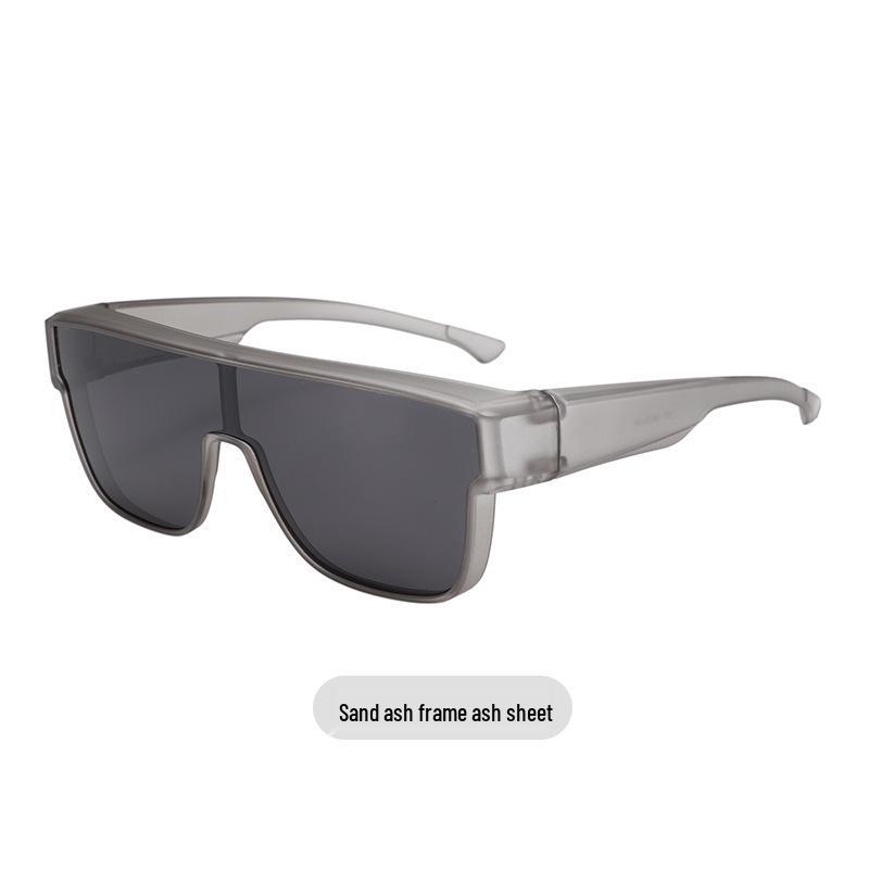 TR Trend Polarized Cycling Sports Goggles: Large Frame Windproof Sunglasses with Sun Protection & Myopia Support
TR Trend Polarized Cycling Sports Goggles: Large Frame Windproof Sunglasses with Sun Protection & Myopia Support