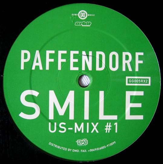 12inch Record PAFFENDORF - Smile GG005RX2 Gang Go Music 1998 Germany Dance & Electronica Used
12inch Record PAFFENDORF - Smile GG005RX2 Gang Go Music 1998 Germany Dance & Electronica Used