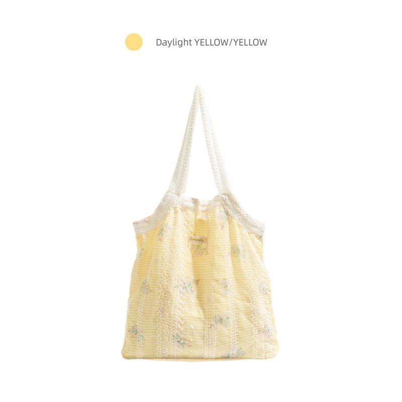 Stylish Studio Simple Daylight Yellow Floral Bag 2025 New Pastoral Style Handbag Large Capacity Shoulder Bag Daylight yellow
Stylish Studio Simple Daylight Yellow Floral Bag 2025 New Pastoral Style Handbag Large Capacity Shoulder Bag Daylight yellow