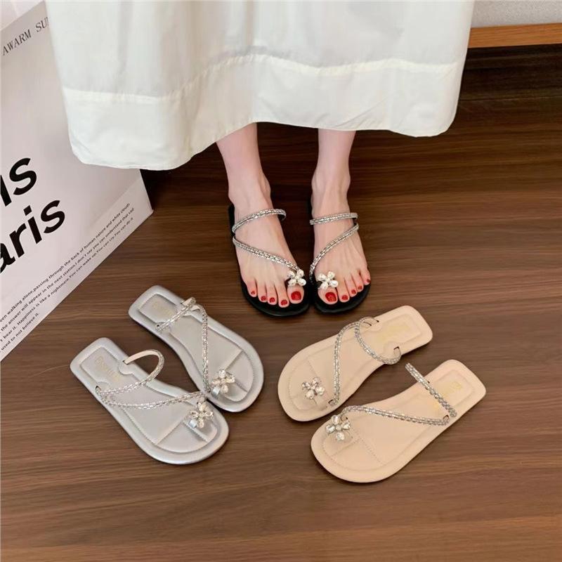 Sandals flat-soled fairy shoes new summer soft-soled with skirt cover toe rhinestone cool slippers summer 40-41 for 39-40 feet
Sandals flat-soled fairy shoes new summer soft-soled with skirt cover toe rhinestone cool slippers summer 40-41 for 39-40 feet