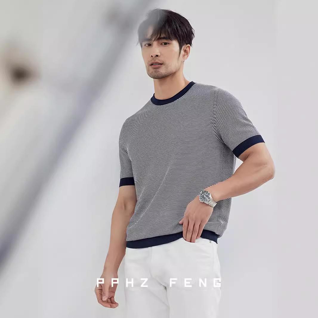 2024 Men s Striped Polo: Versatile Knit Short-Sleeve with Round Neck & Lapel XL
2024 Men s Striped Polo: Versatile Knit Short-Sleeve with Round Neck & Lapel XL