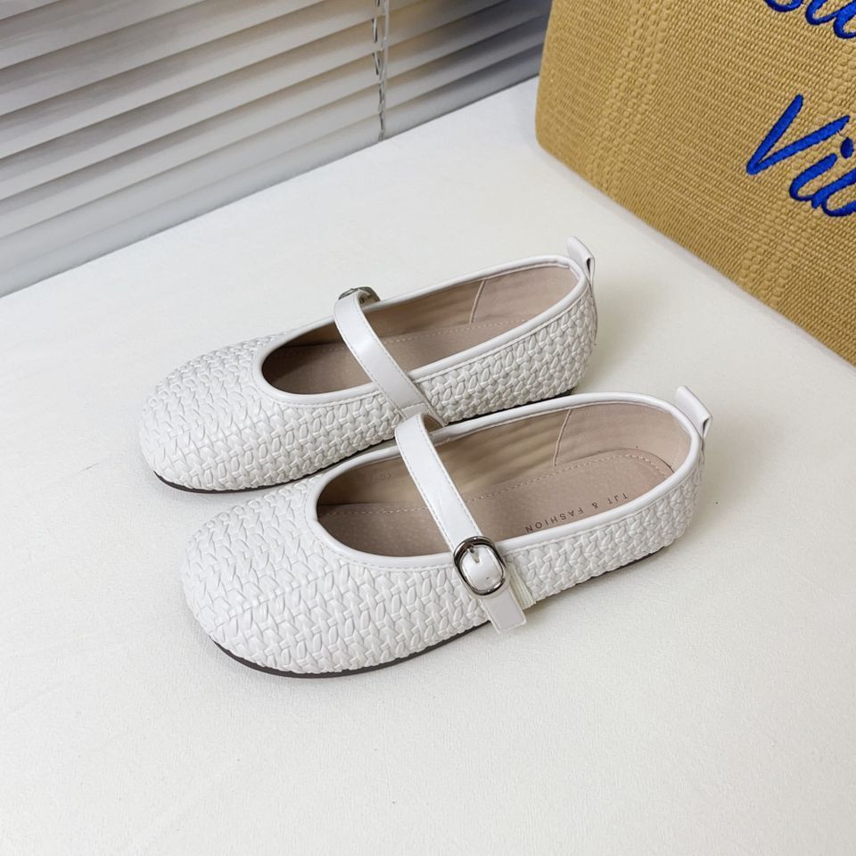 One word with super soft Mary Jane shoes women s 2025 new summer woven breathable shallow mouth single shoes ballet style flats 40
One word with super soft Mary Jane shoes women s 2025 new summer woven breathable shallow mouth single shoes ballet style flats 40