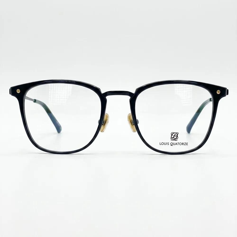 Louis Quatorze LOUIS QUATORZE Square Horn-rimmed Eyeglass Frames LQ4167AY Black LQ4167AY Black
Louis Quatorze LOUIS QUATORZE Square Horn-rimmed Eyeglass Frames LQ4167AY Black LQ4167AY Black