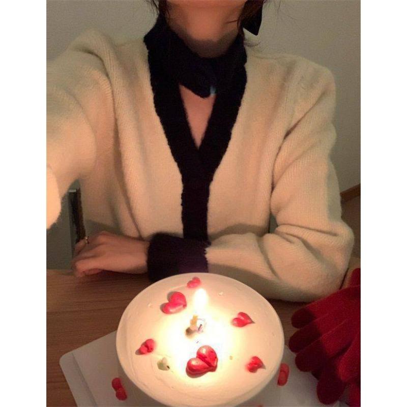 Короткий кардиган-жакет свитер женский осенне-зимний дизайн нишевый ретро вязаный свитер длинный рукав горловина V-образный вырез топ one size fits all чёрный
Короткий кардиган-жакет свитер женский осенне-зимний дизайн нишевый ретро вязаный свитер длинный рукав горловина V-образный вырез топ one size fits all чёрный