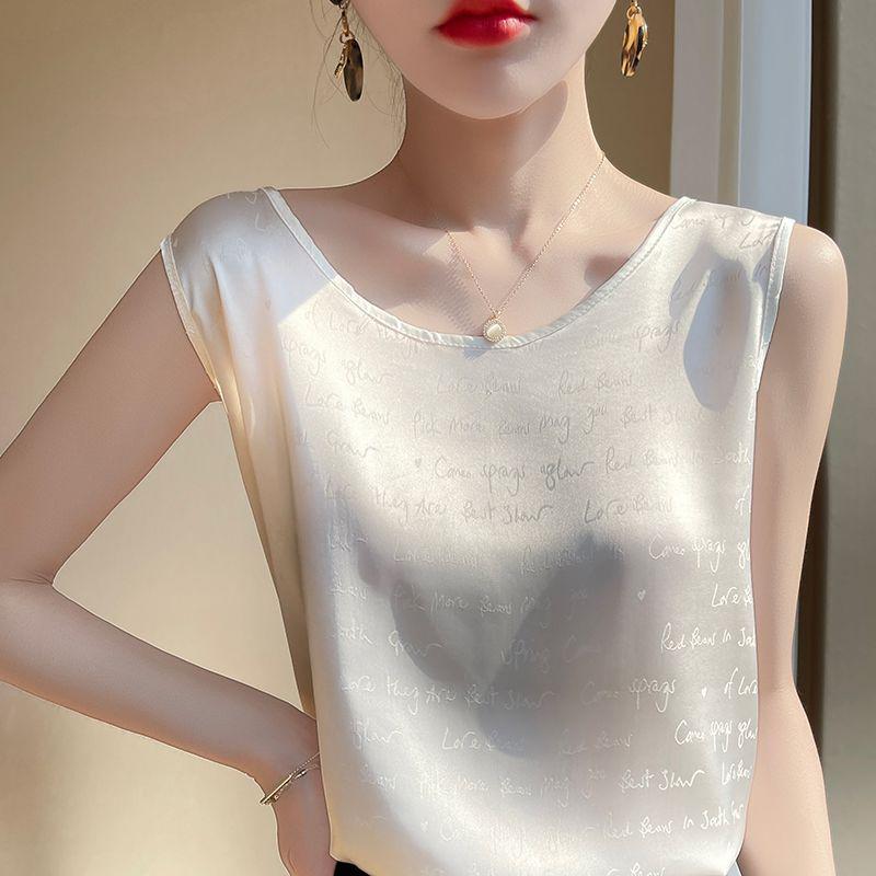 Women s Satin White Loose-Fit Spaghetti Strap Tank Top S (suggested 80-95 jin)
Women s Satin White Loose-Fit Spaghetti Strap Tank Top S (suggested 80-95 jin)