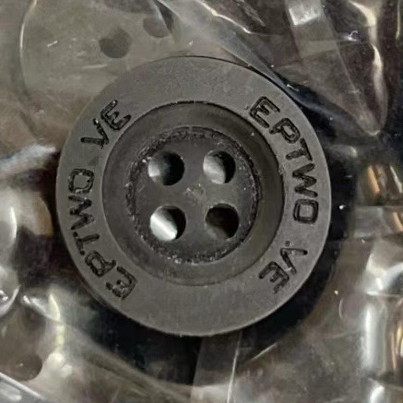 Versatile Round Black Resin Four Eyes Button Clothes Jacket Sweater Suit Trousers Coat Cotton Jacket Uniform 28L = 18.0MM * Black Letter * Round
Versatile Round Black Resin Four Eyes Button Clothes Jacket Sweater Suit Trousers Coat Cotton Jacket Uniform 28L = 18.0MM * Black Letter * Round