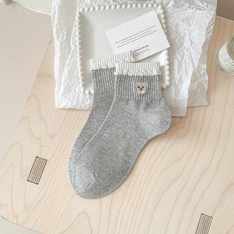 Cartoon Little Bear Embroidered Socks - Cute Children s Short Ankle Socks with Wooden Ear Decorations in Multi-colors, Without Bones. 1 pair темно-сірий
Cartoon Little Bear Embroidered Socks - Cute Children s Short Ankle Socks with Wooden Ear Decorations in Multi-colors, Without Bones. 1 pair темно-сірий