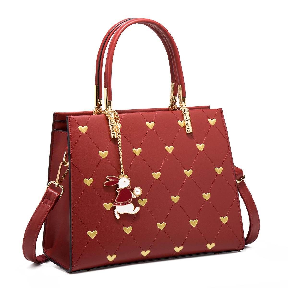 Wedding Bag, Bridal Bag, High-End Atmosphere, Red Niche Red Envelope, Messenger, Portable Women S Bag.
Wedding Bag, Bridal Bag, High-End Atmosphere, Red Niche Red Envelope, Messenger, Portable Women S Bag.
