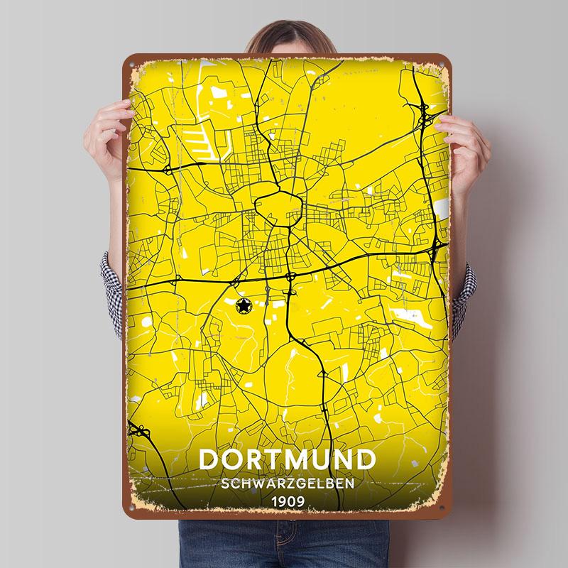 Borussia Dortmund Poster Customized Vintage Metal Signs Wall Art Retro Tin Plaque for Mancave Decoration Living Room Decor Men 7.9x11.8In(20x30cm)
Borussia Dortmund Poster Customized Vintage Metal Signs Wall Art Retro Tin Plaque for Mancave Decoration Living Room Decor Men 7.9x11.8In(20x30cm)