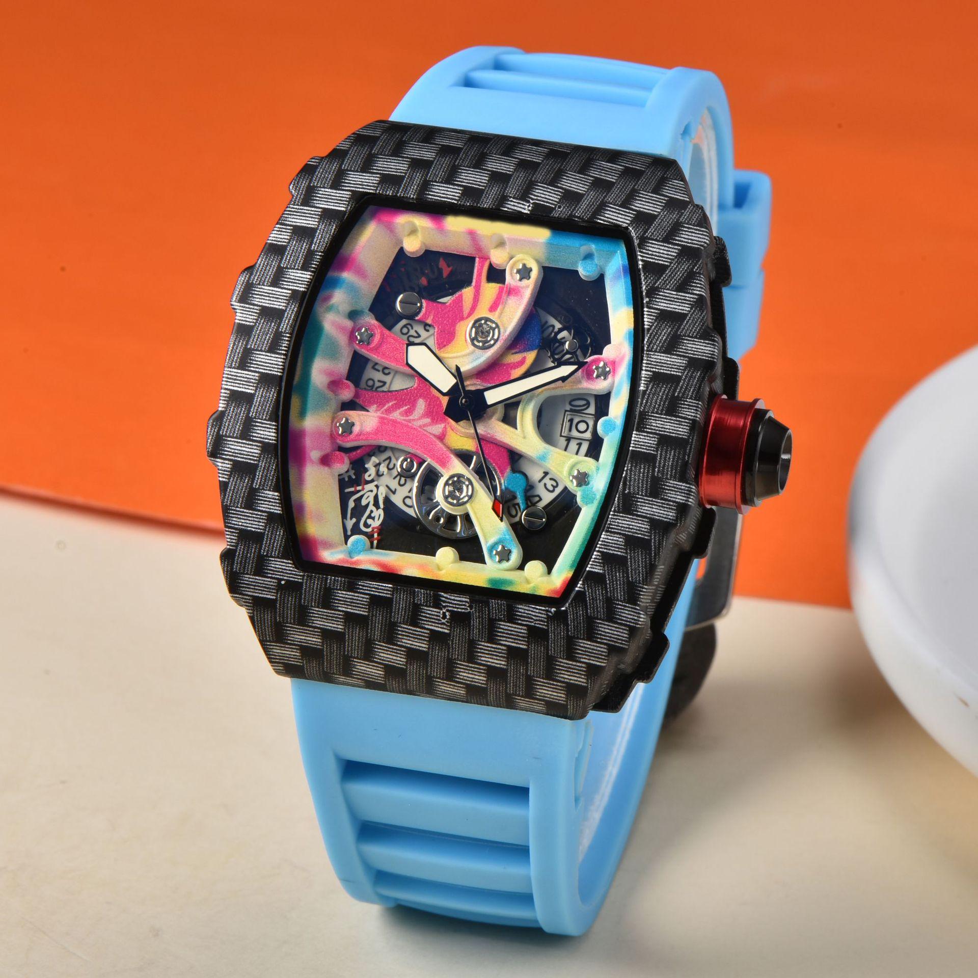 Модний чоловічий кварцовий годинник у формі бочки з вуглецевого волокна з одинарним календарем. світло-синій колір
Модний чоловічий кварцовий годинник у формі бочки з вуглецевого волокна з одинарним календарем. світло-синій колір