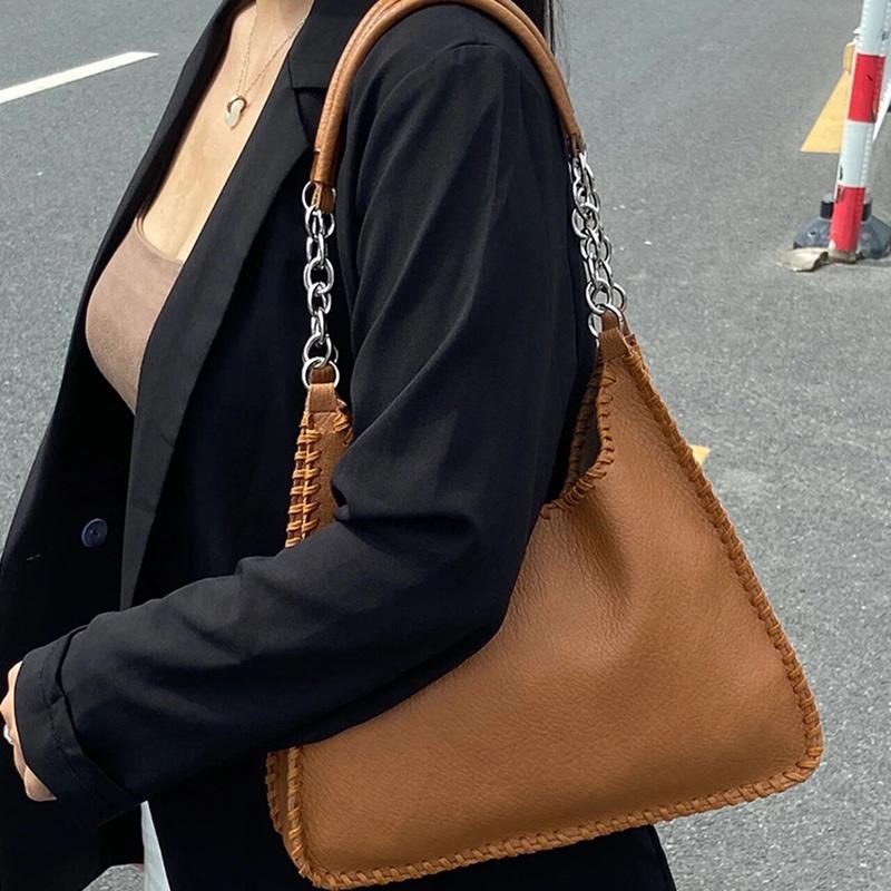 IELGY Нишевый дизайн, модная сумка на плечо для поездок на работу, большой емкости, женская сумка через плечо коричневый
IELGY Нишевый дизайн, модная сумка на плечо для поездок на работу, большой емкости, женская сумка через плечо коричневый