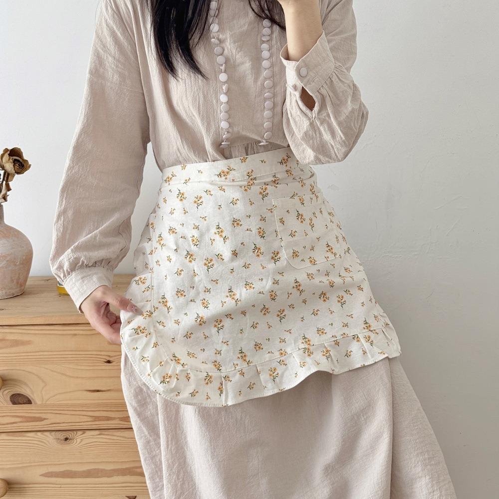 Breathable Korean Style Floral Lace Apron Floral Pattern Cotton Material Work Apron with Pocket Anti Fouling Apron Home Use
Breathable Korean Style Floral Lace Apron Floral Pattern Cotton Material Work Apron with Pocket Anti Fouling Apron Home Use