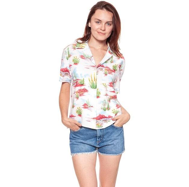 Рубашка Wrangler CUBAN SHIRT EU XS
Рубашка Wrangler CUBAN SHIRT EU XS