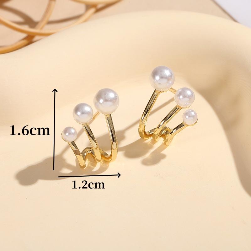 2023 New Design Irregular U-shaped Gold Color Earrings For Woman Korean Crystal Fashion Zircon Unusual Accessories Girls перлинний
2023 New Design Irregular U-shaped Gold Color Earrings For Woman Korean Crystal Fashion Zircon Unusual Accessories Girls перлинний