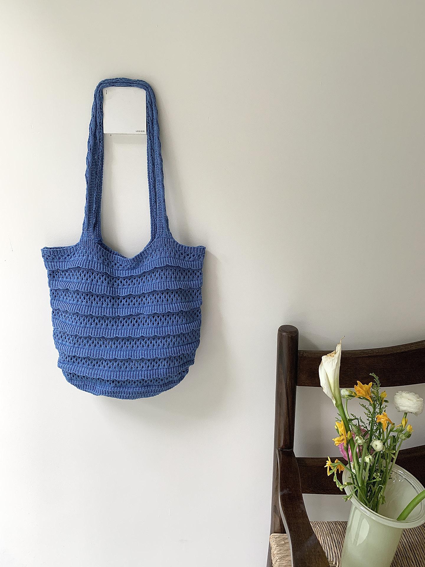 Korean Hollow Design Knit Shoulder Bags for Women Large Capacity Ladies Soft Tote Bag Lightweight Portable Girls Travel Handbags синий
Korean Hollow Design Knit Shoulder Bags for Women Large Capacity Ladies Soft Tote Bag Lightweight Portable Girls Travel Handbags синий