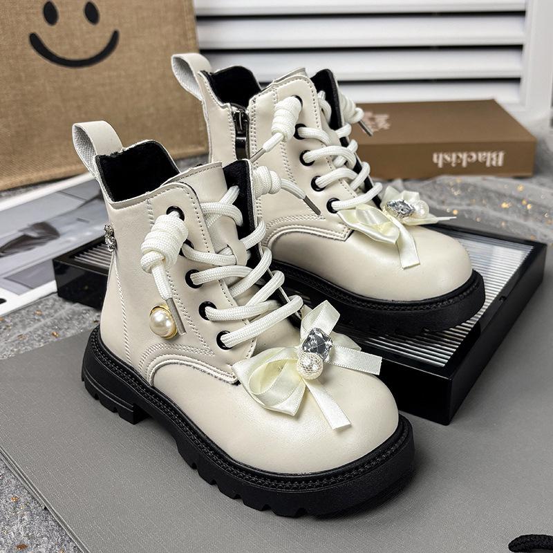 2026 Girls Princess Martin Boots, Fleece-Lined Leather Short Boots Size 28: 16.5 cm вершковий/білий
2026 Girls Princess Martin Boots, Fleece-Lined Leather Short Boots Size 28: 16.5 cm вершковий/білий