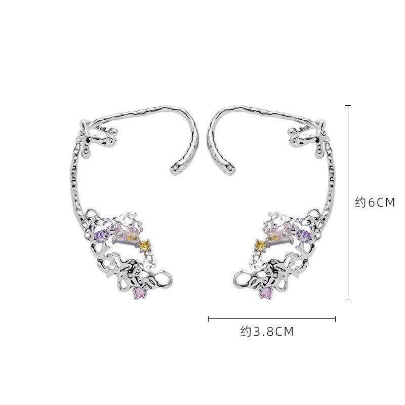 Original Korean temperament earrings 2025 new earrings lava fluid colored glass ear bone clip
Original Korean temperament earrings 2025 new earrings lava fluid colored glass ear bone clip