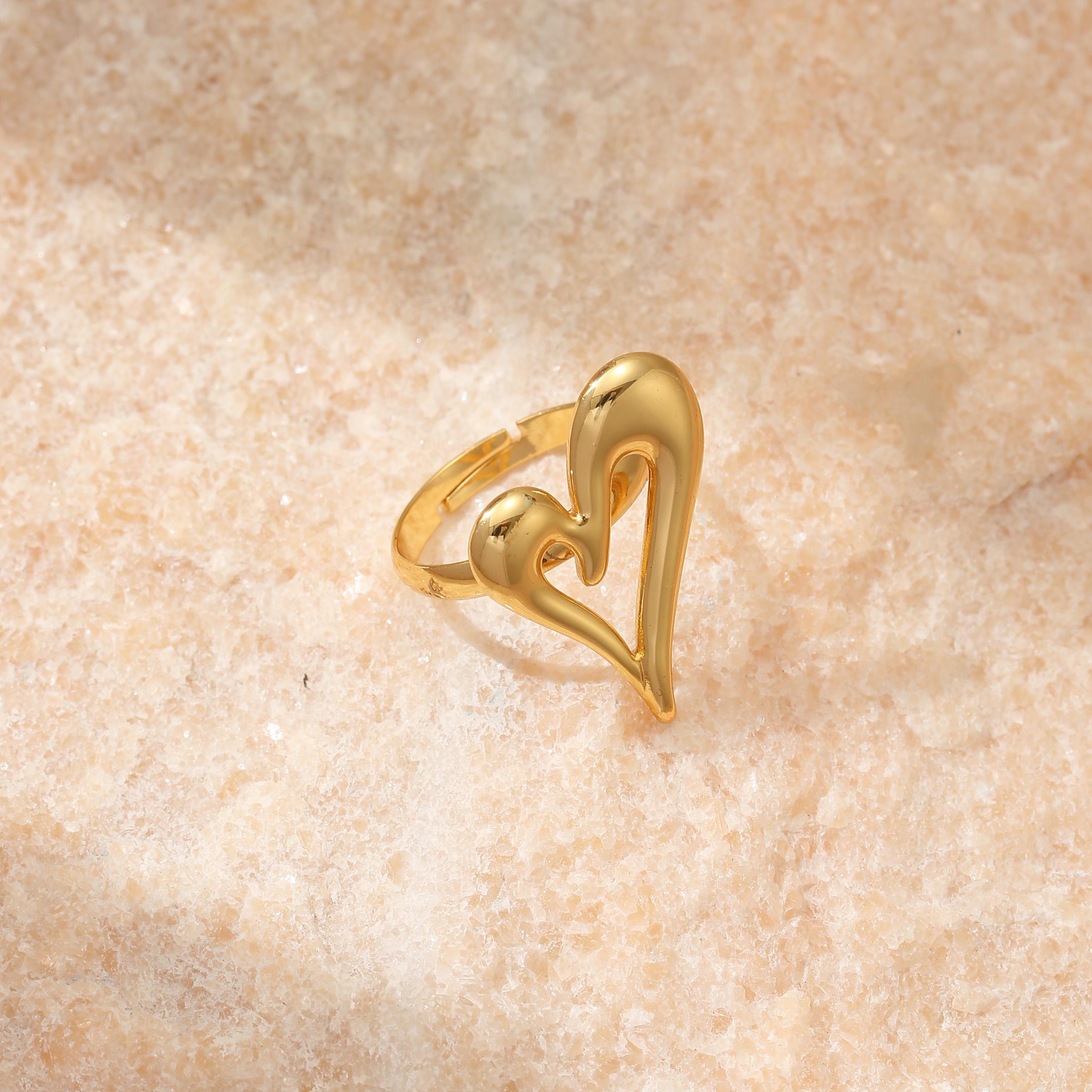 Golden Plated Abstract Cutout Heart Open Adjustable Ring for Women Modern Statement Jewelry Gift resizable золотий
Golden Plated Abstract Cutout Heart Open Adjustable Ring for Women Modern Statement Jewelry Gift resizable золотий