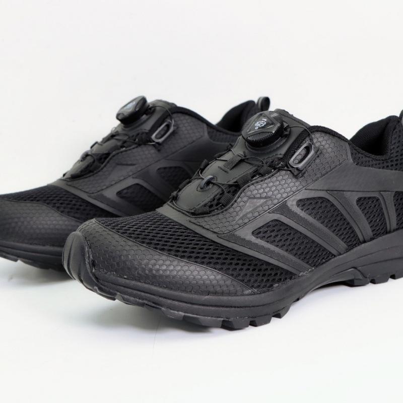 Lightweight one-pedal automatic buckle waterproof and anti-fouling training shoes black hiking shoes hiking shoes all black outdoor running shoes 46
Lightweight one-pedal automatic buckle waterproof and anti-fouling training shoes black hiking shoes hiking shoes all black outdoor running shoes 46