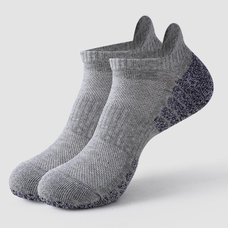 Thickened Mesh Basketball Running Socks – Breathable, Sweat-Absorbing, Short Crew Style One Size світло-сірого кольору
Thickened Mesh Basketball Running Socks – Breathable, Sweat-Absorbing, Short Crew Style One Size світло-сірого кольору