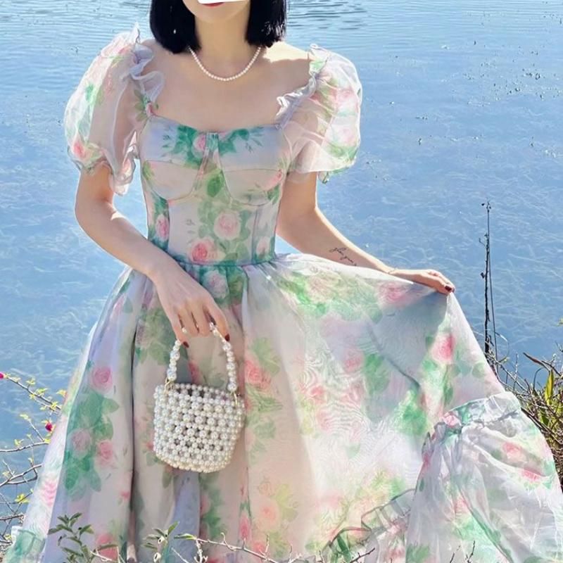 Элегантное платье миди в пляжном стиле с цветочным принтом, винтажное вечернее платье с короткими рукавами, повседневное корейское модное женское платье 2023, лето
Элегантное платье миди в пляжном стиле с цветочным принтом, винтажное вечернее платье с короткими рукавами, повседневное корейское модное женское платье 2023, лето