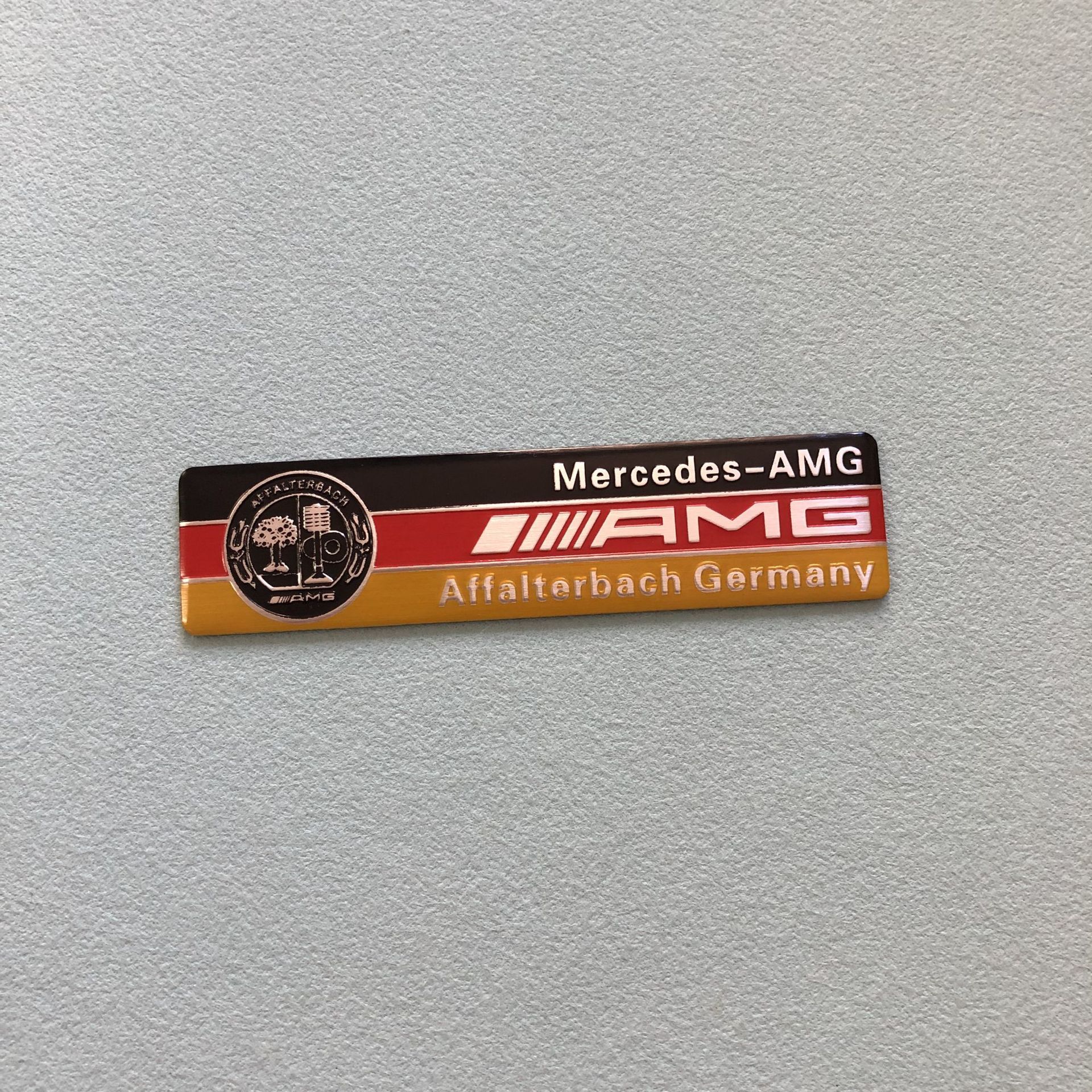 1PC 3D Aluminum Car Body Trunk Stickers Auto Modification Accessories AMG For Mercedes BenzW108 W124 GLC CLA CLS A B C E Class
1PC 3D Aluminum Car Body Trunk Stickers Auto Modification Accessories AMG For Mercedes BenzW108 W124 GLC CLA CLS A B C E Class
