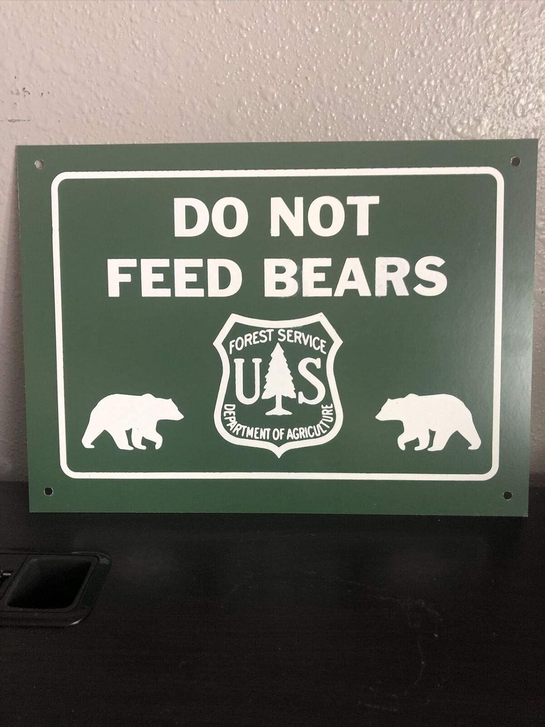 US Forest Service Do Not Feed Bears Metal Sign Trail Camping Camp Cabin A5aluminum 20x30cm(7.8x11.8inch)
US Forest Service Do Not Feed Bears Metal Sign Trail Camping Camp Cabin A5aluminum 20x30cm(7.8x11.8inch)