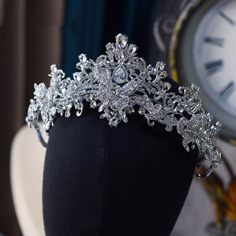 Роскошные диадемы для невесты с драгоценными камнями, блестящие свадебные аксессуары для волос, элегантные хрустальные короны для выпускного вечера
Роскошные диадемы для невесты с драгоценными камнями, блестящие свадебные аксессуары для волос, элегантные хрустальные короны для выпускного вечера