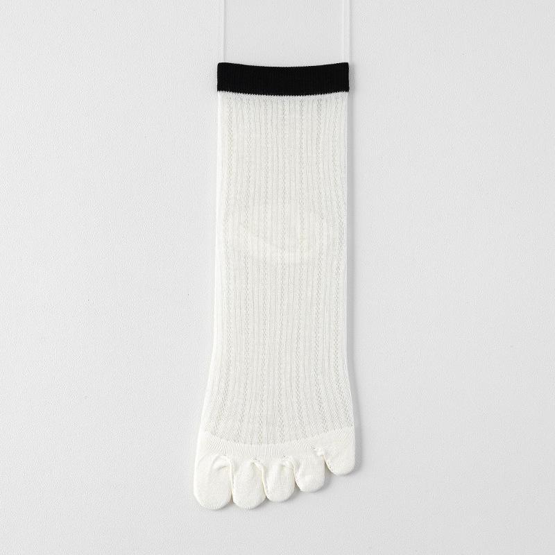 Five-finger Sock Children s Summer Lightweight Bamboo Fiber Mesh Breathable Anti-odor Antibacterial Sweat-absorbing Toeless Socks 1 pair чорний
Five-finger Sock Children s Summer Lightweight Bamboo Fiber Mesh Breathable Anti-odor Antibacterial Sweat-absorbing Toeless Socks 1 pair чорний