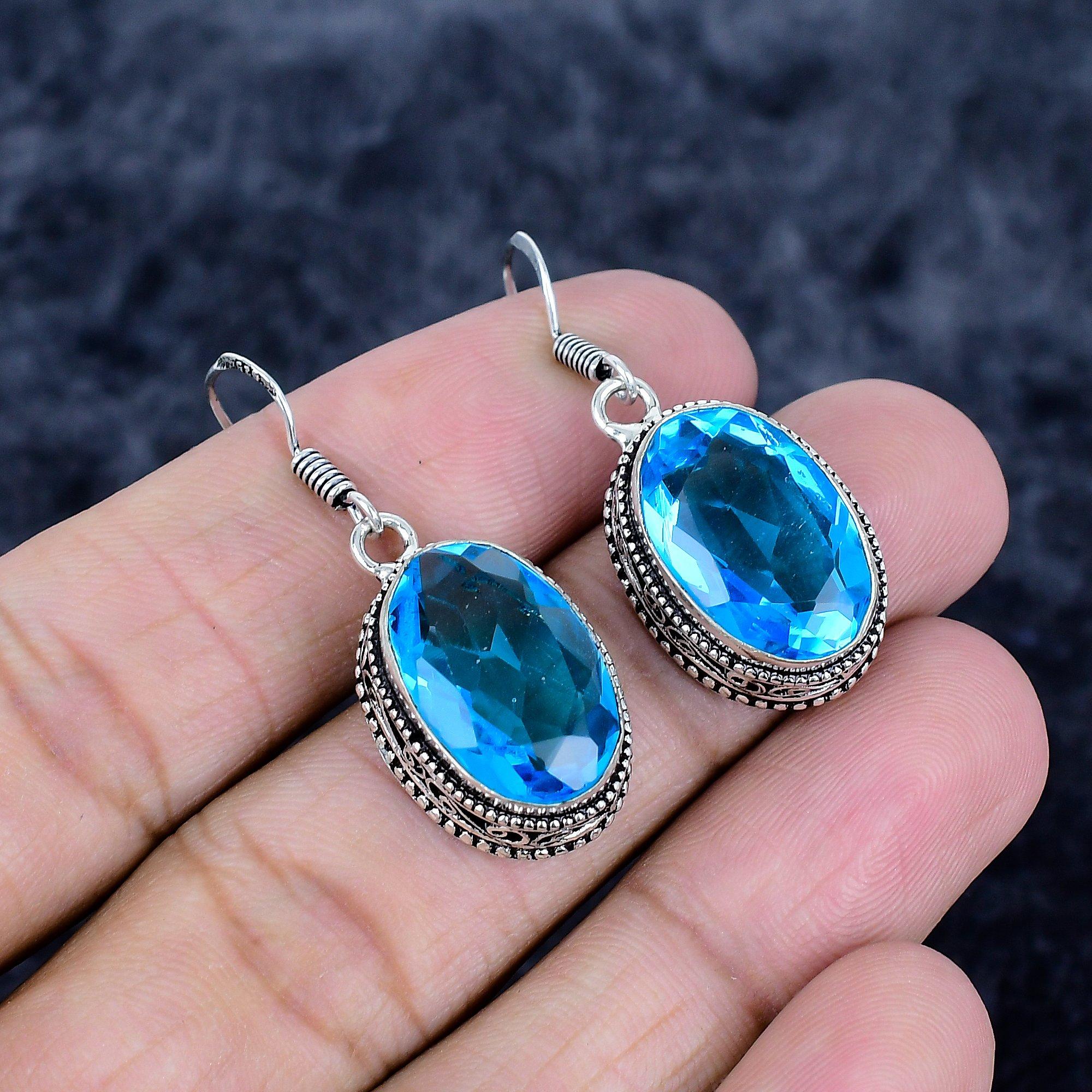 Swiss Blue Topaz Gemstone 925 Sterling Silver Jewelry Earring 1.58 MM-3476
Swiss Blue Topaz Gemstone 925 Sterling Silver Jewelry Earring 1.58 MM-3476