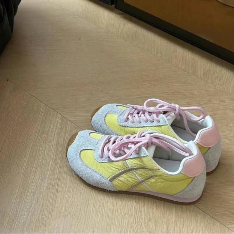 Красочные женские новые ретро дизайн чувство цветовое сочетание нишевые повседневные туфли 40 бежевый
Красочные женские новые ретро дизайн чувство цветовое сочетание нишевые повседневные туфли 40 бежевый