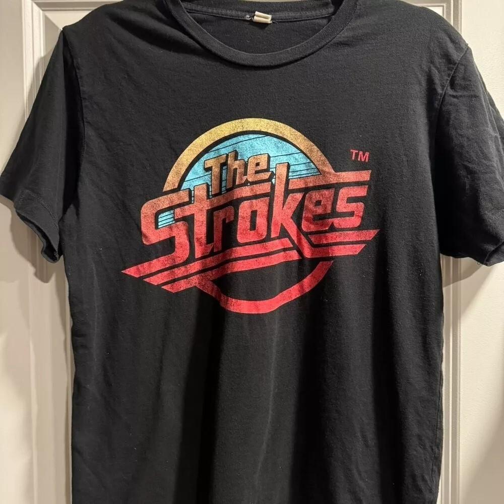 Vintage 90#039s The Strokes Band Graphic Retro Tshirt Unisex Men Women S5XL Unisex T-Shirt XXXL
Vintage 90#039s The Strokes Band Graphic Retro Tshirt Unisex Men Women S5XL Unisex T-Shirt XXXL