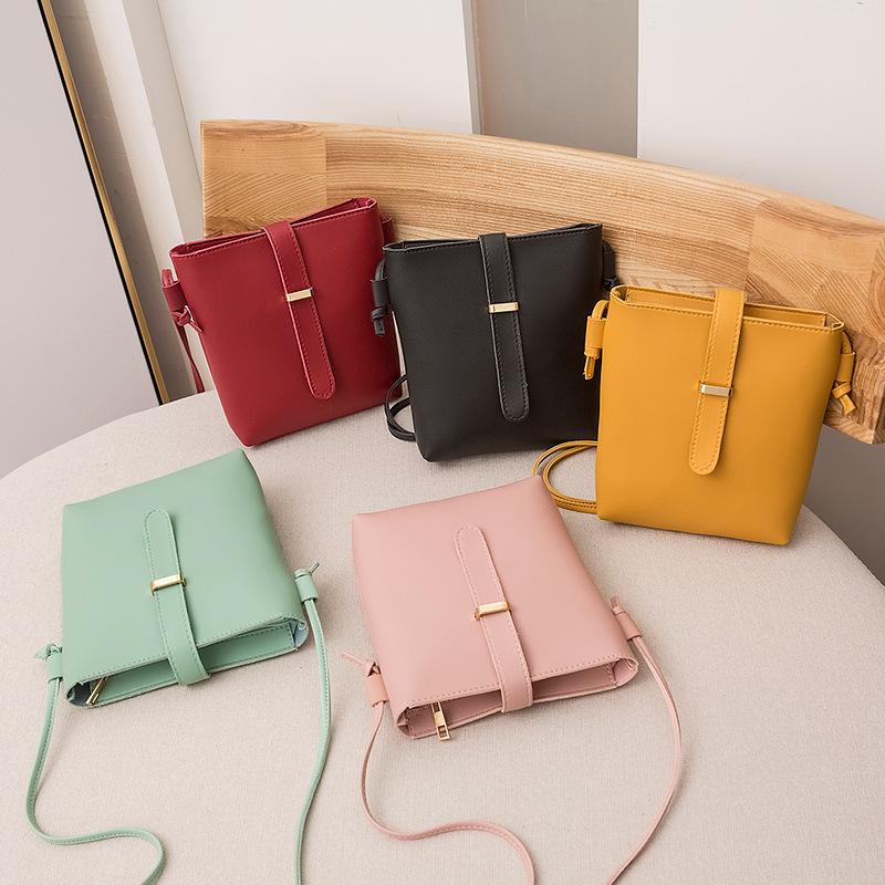 Bucket Bag for Women In Spring New Women s Bag Shoulder Bag Mobile Phone Bag Simple Casual Small Bag Makeup Crossbody Bag
Bucket Bag for Women In Spring New Women s Bag Shoulder Bag Mobile Phone Bag Simple Casual Small Bag Makeup Crossbody Bag