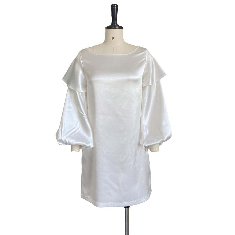 Желаю весеннее модное платье свободного кроя с рукавами-пузырями однотонное большого размера S
Желаю весеннее модное платье свободного кроя с рукавами-пузырями однотонное большого размера S