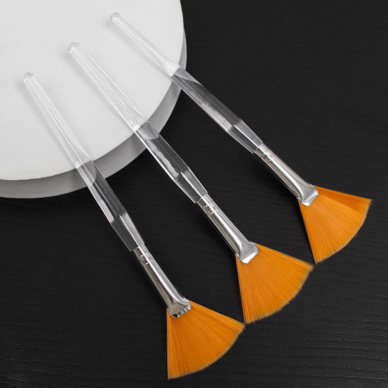 Кисть веерообразной формы с фруктовыми кислотами для макияжа и масок
Кисть веерообразной формы с фруктовыми кислотами для макияжа и масок